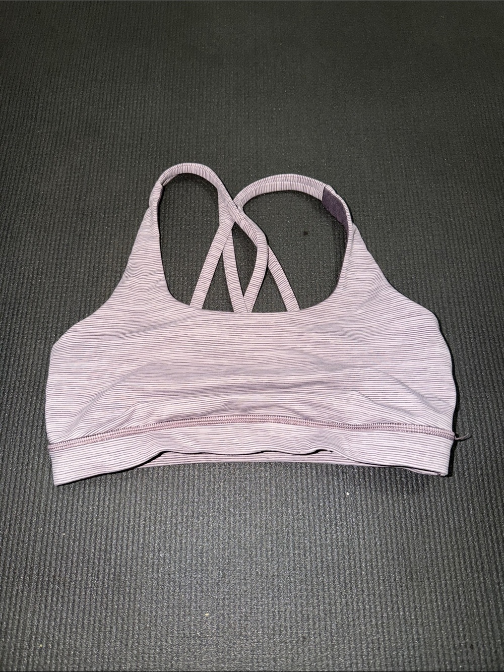 Lululemon Energy Bra *Medium Support - Size 6
